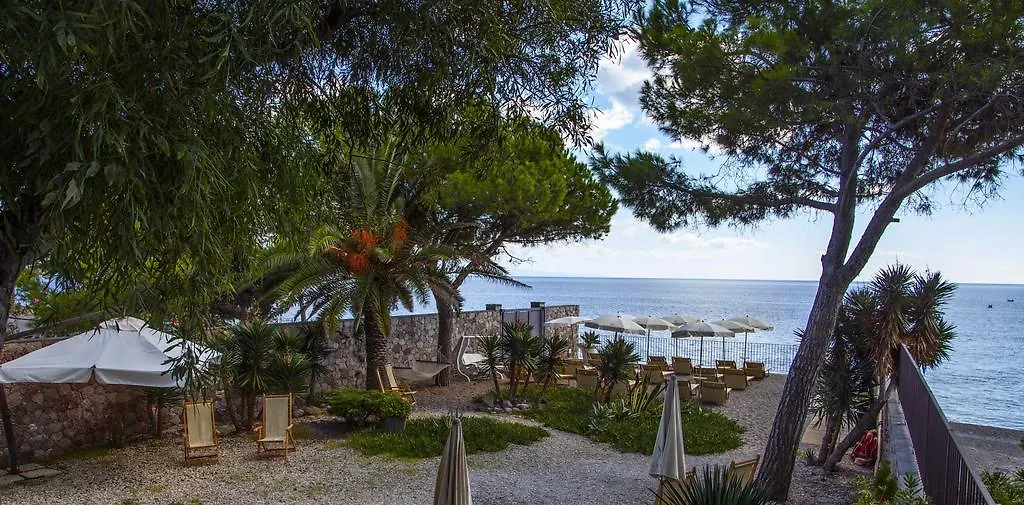 Taormina Villa Oasis Residence 4*,